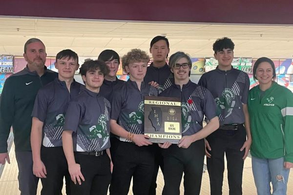 Boys Bowling Makes It To State